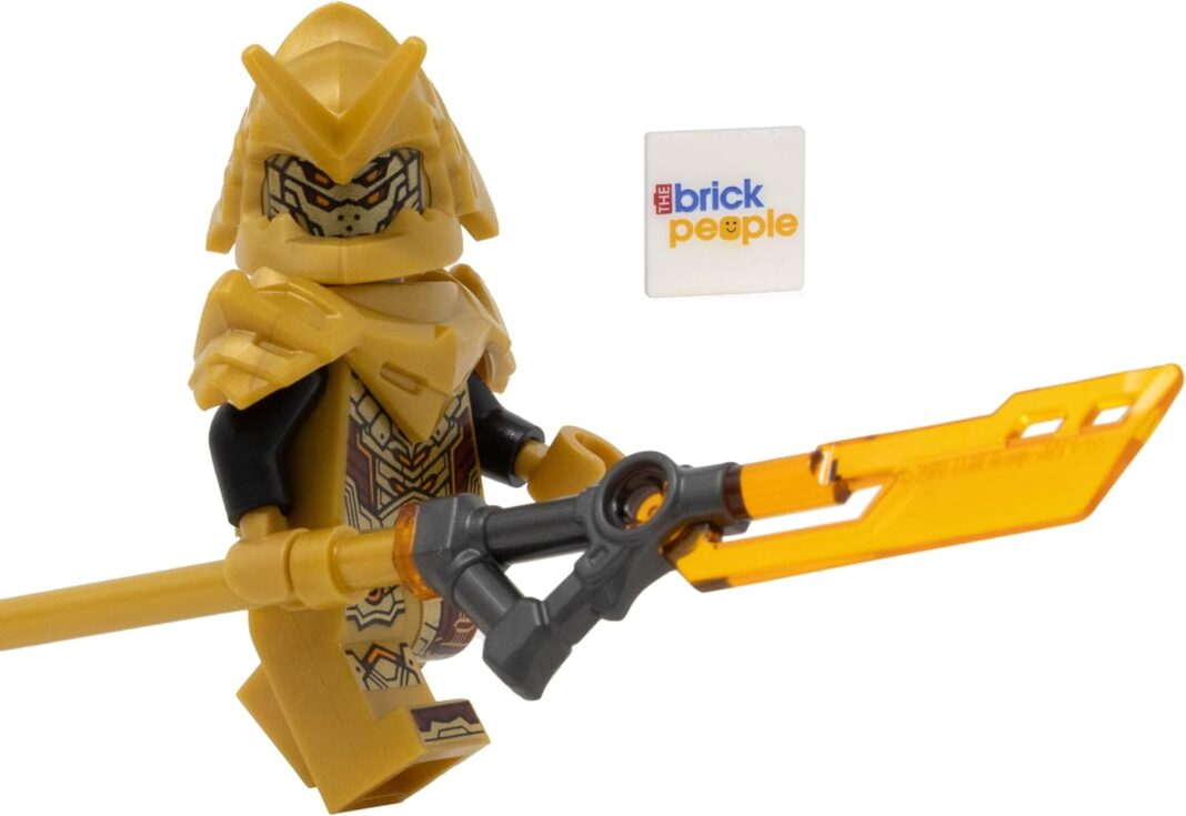 LEGO Ninjago Dragons Rising: Imperium Claw Hunter Minifigure with Imperium